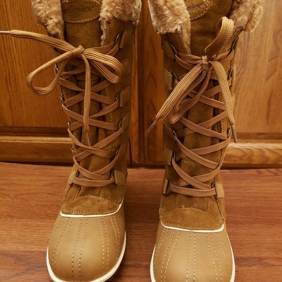 Comfort Veiw Wide Calf Suede Boots! NWOT! - Picture 2 of 11